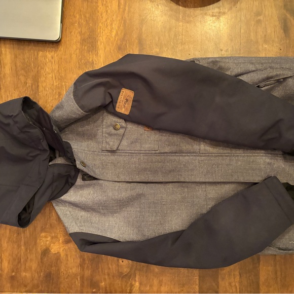 Quicksilver - Picture 1 of 3